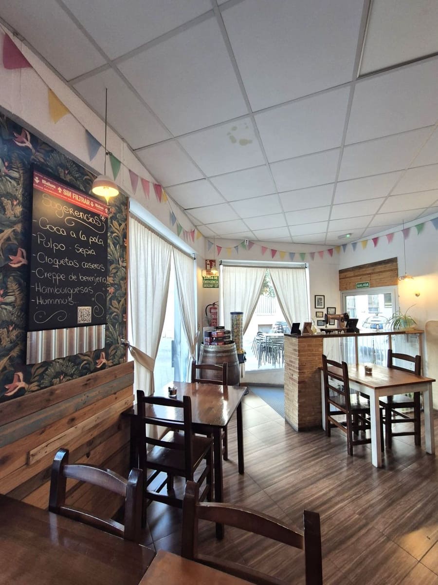 Commercial for sale in San Vicente / Sant Vicent del Raspeig - € 80,000 (Ref: 9707681)