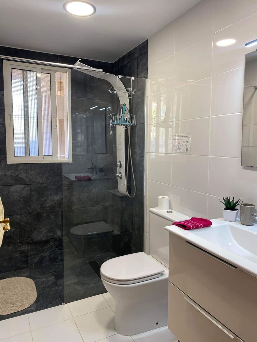 5 Zimmer Haus zu verkaufen in Muchamiel / Mutxamel - 479.000 € (Ref: 9707683)