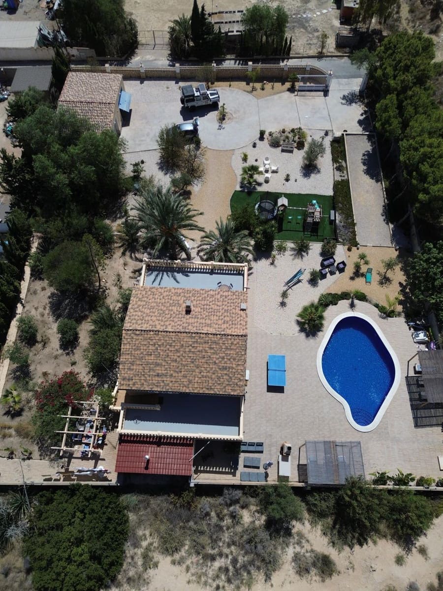 5 Zimmer Haus zu verkaufen in Muchamiel / Mutxamel - 479.000 € (Ref: 9707683)