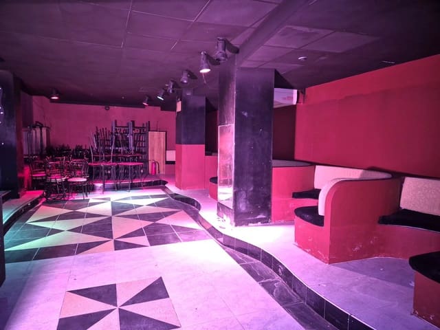 Commerciale in vendita in El Campello - 159.000 € (Rif: 9707684)