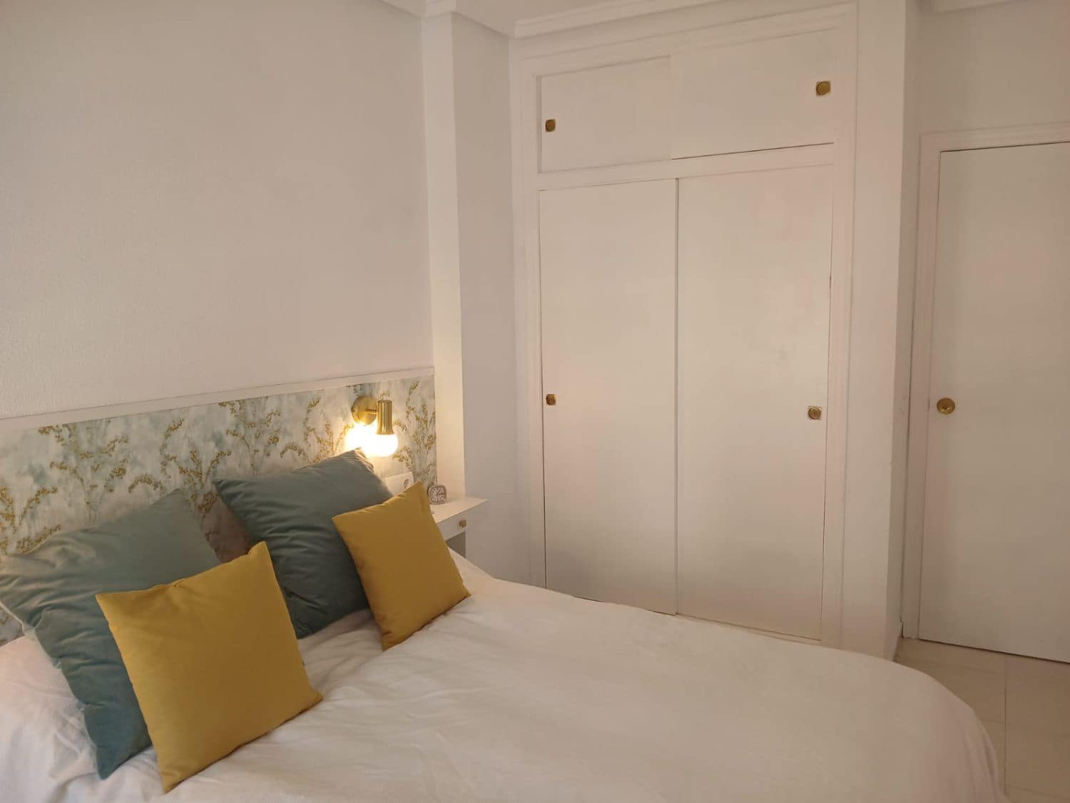 1 bedroom Flat for sale in El Campello with garage - € 289,000 (Ref: 9707688)