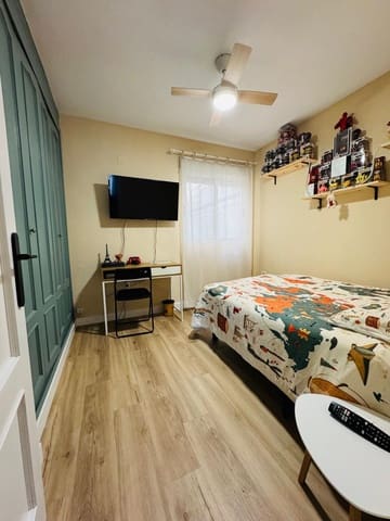 4 slaapkamer Flat te koop in El Campello met garage - € 289.000 (Ref: 9707700)