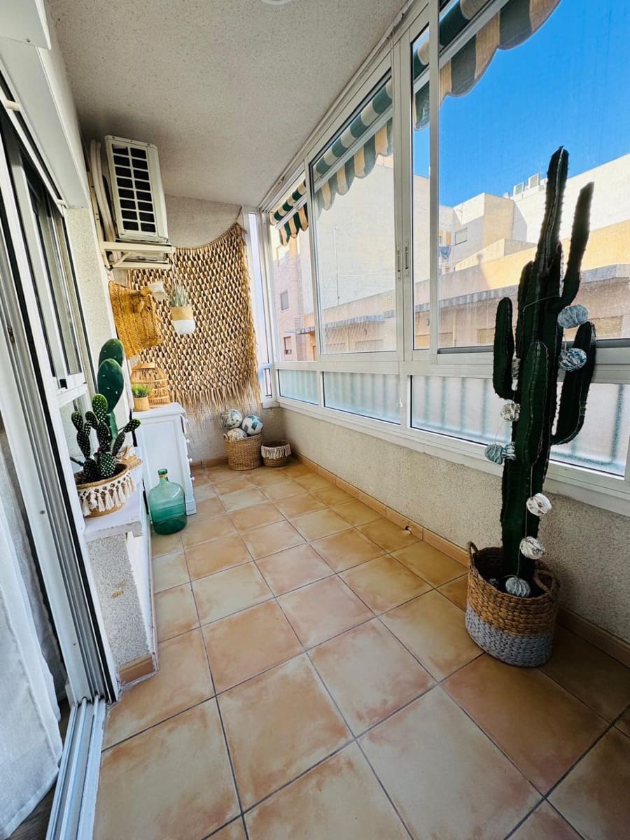 4 chambre Appartement à vendre à El Campello avec garage - 299 900 € (Ref: 9707700)
