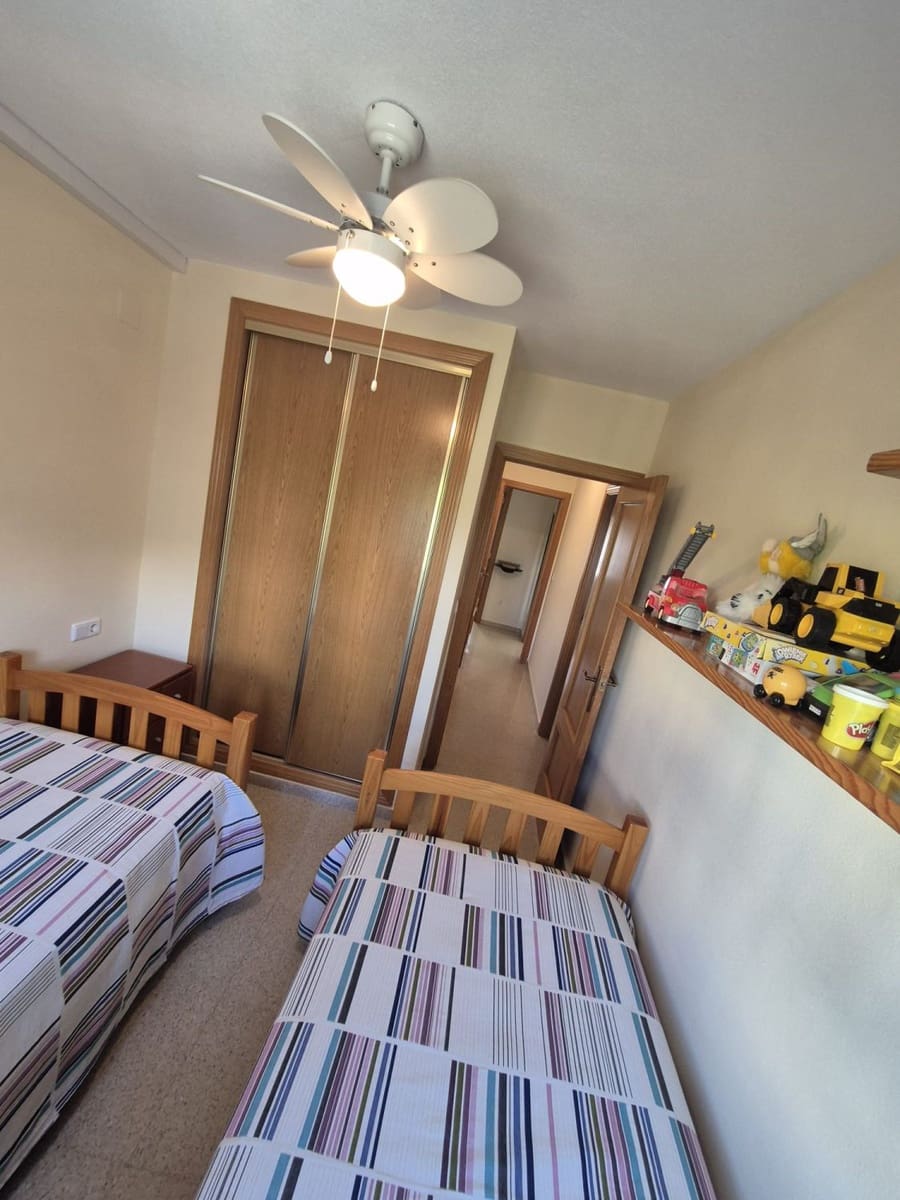 2 soverom Leilighet til salgs i El Campello med garasje - € 300 000 (Ref: 9707701)