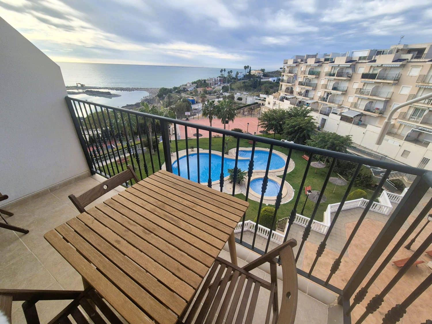 2 Zimmer Penthouse zu verkaufen in El Campello mit Garage - 250.000 € (Ref: 9707702)