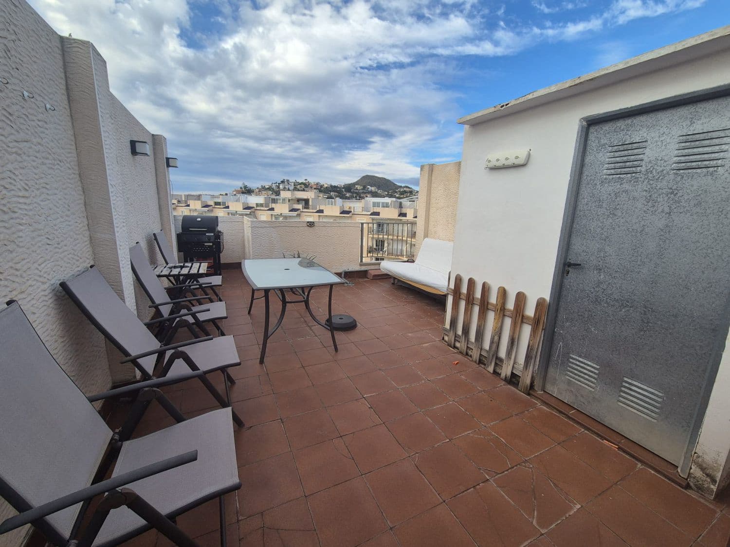 2 Zimmer Penthouse zu verkaufen in El Campello mit Garage - 250.000 € (Ref: 9707702)