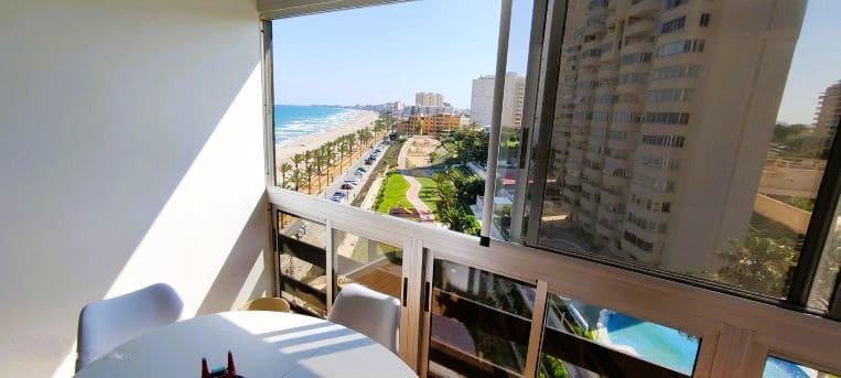 3 bedroom Flat for sale in El Campello with garage - € 420,000 (Ref: 9711101)