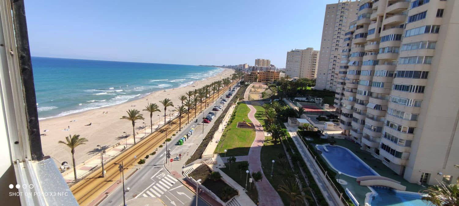 3 bedroom Flat for sale in El Campello with garage - € 420,000 (Ref: 9711101)