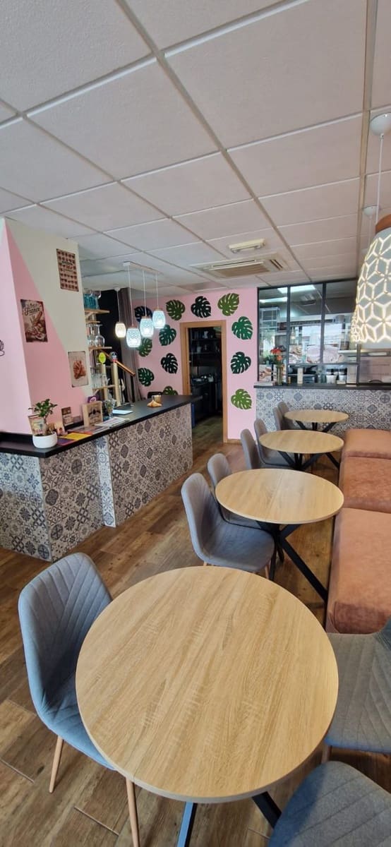 Commercial for sale in El Campello - € 89,000 (Ref: 9714526)