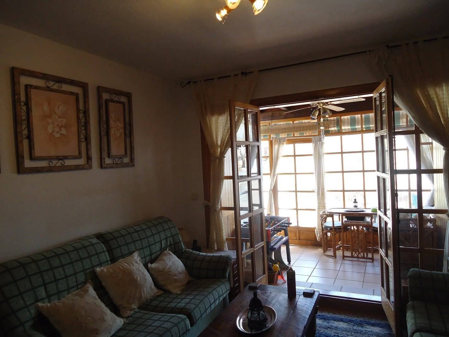 Adosado de 2 habitaciones en El Campello en venta - 309.000 € (Ref: 9822001)