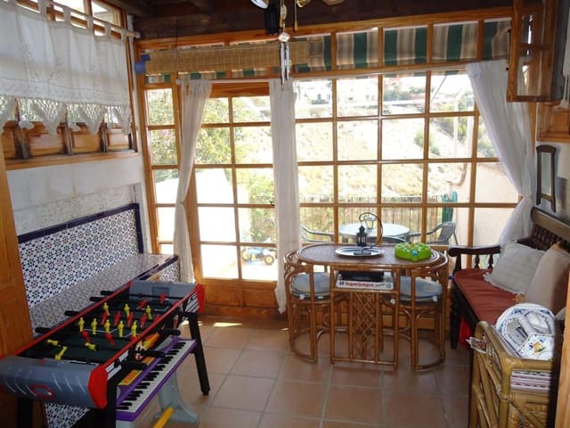 Adosado de 2 habitaciones en El Campello en venta - 309.000 € (Ref: 9822001)