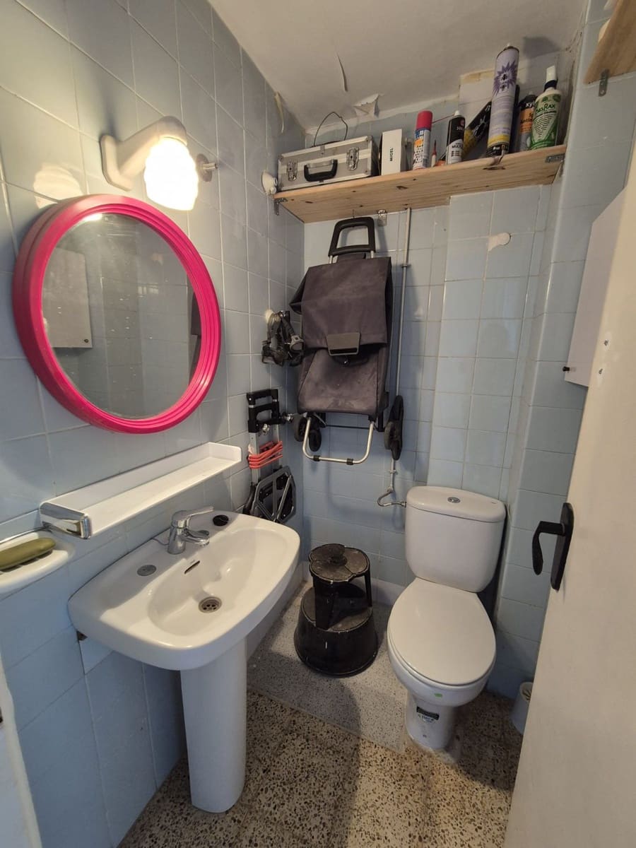2 bedroom Flat for sale in El Campello with garage - € 289,000 (Ref: 9824704)