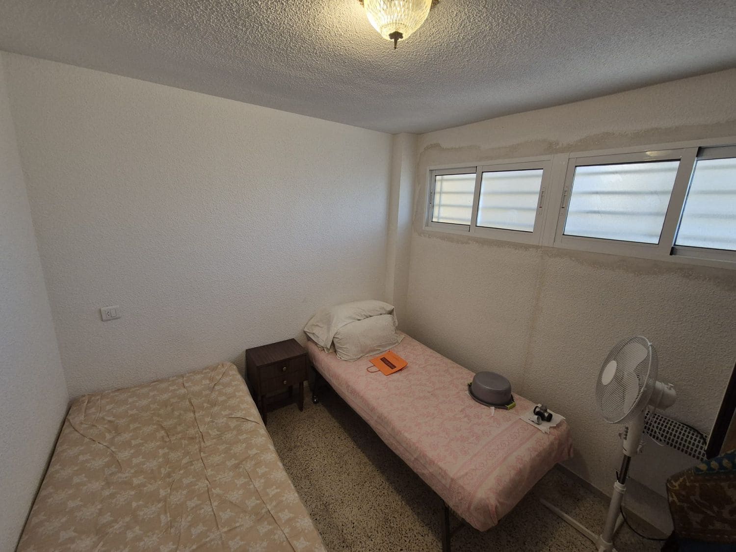 2 bedroom Flat for sale in El Campello with garage - € 289,000 (Ref: 9824704)
