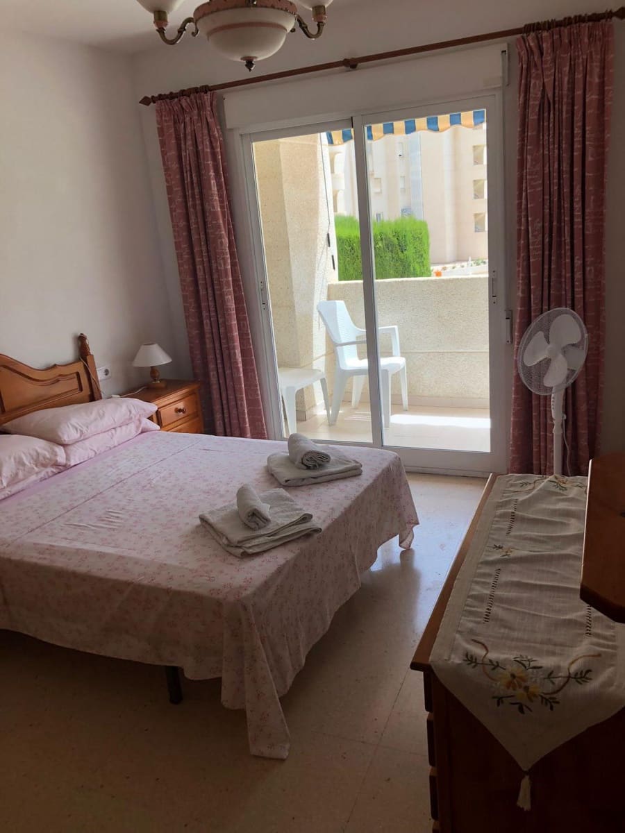 3 bedroom Flat for sale in El Campello with garage - € 345,000 (Ref: 9824705)