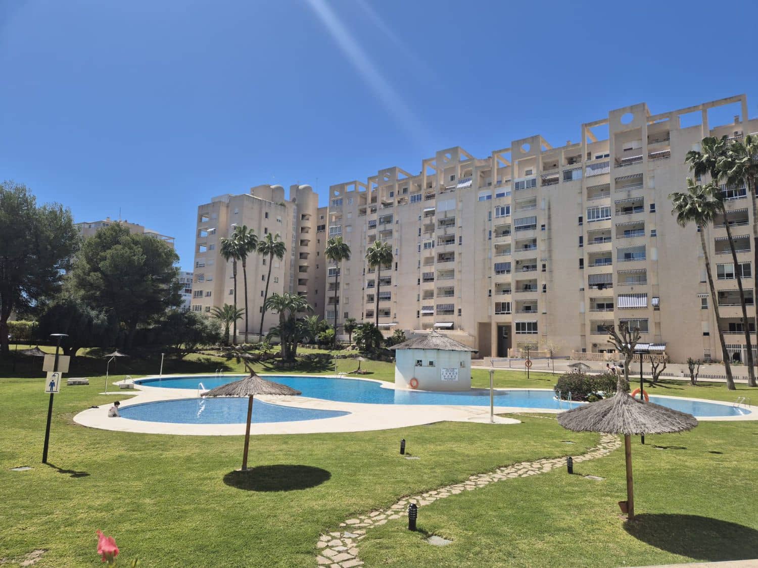 3 bedroom Flat for sale in El Campello with garage - € 345,000 (Ref: 9824705)