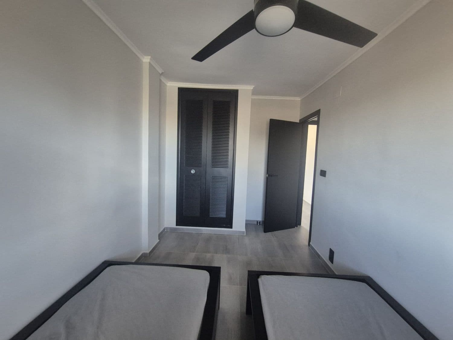 2 soverom Leilighet til leie i El Campello med svømmebasseng garasje - € 1 450 (Ref: 9833260)