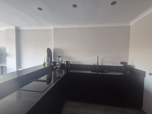 2 soverom Leilighet til leie i El Campello med svømmebasseng garasje - € 1 450 (Ref: 9833260)