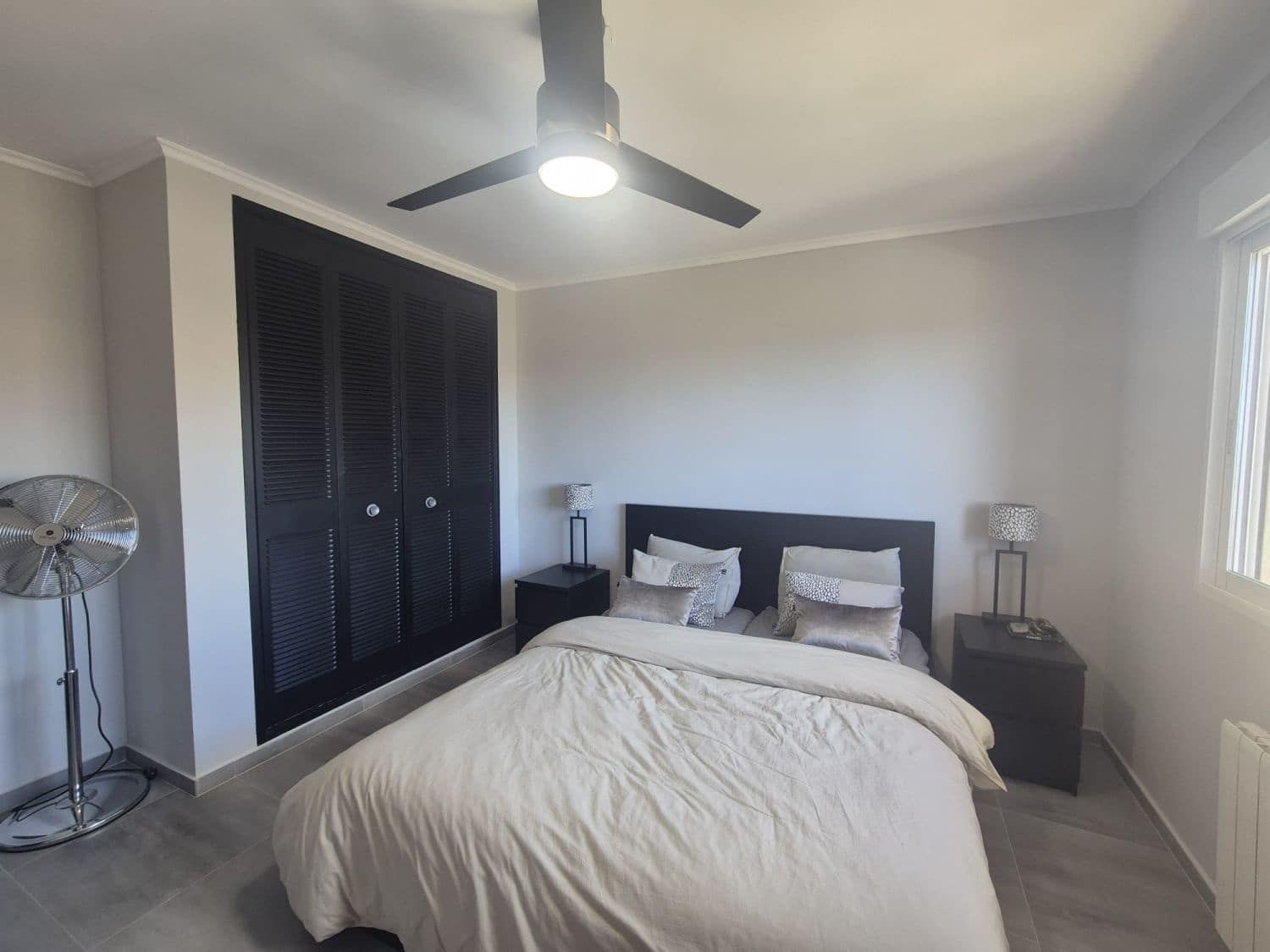 2 soverom Leilighet til leie i El Campello med svømmebasseng garasje - € 1 450 (Ref: 9833260)
