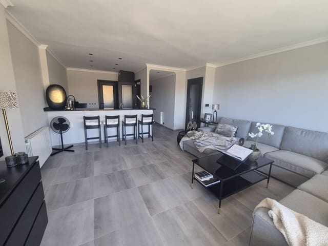 2 soverom Leilighet til leie i El Campello med svømmebasseng garasje - € 1 450 (Ref: 9833260)