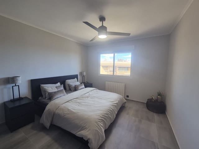 2 soverom Leilighet til leie i El Campello med svømmebasseng garasje - € 1 450 (Ref: 9833260)