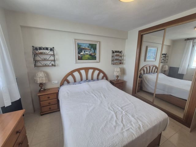 2 bedroom Flat for sale in El Campello - € 385,000 (Ref: 9848998)
