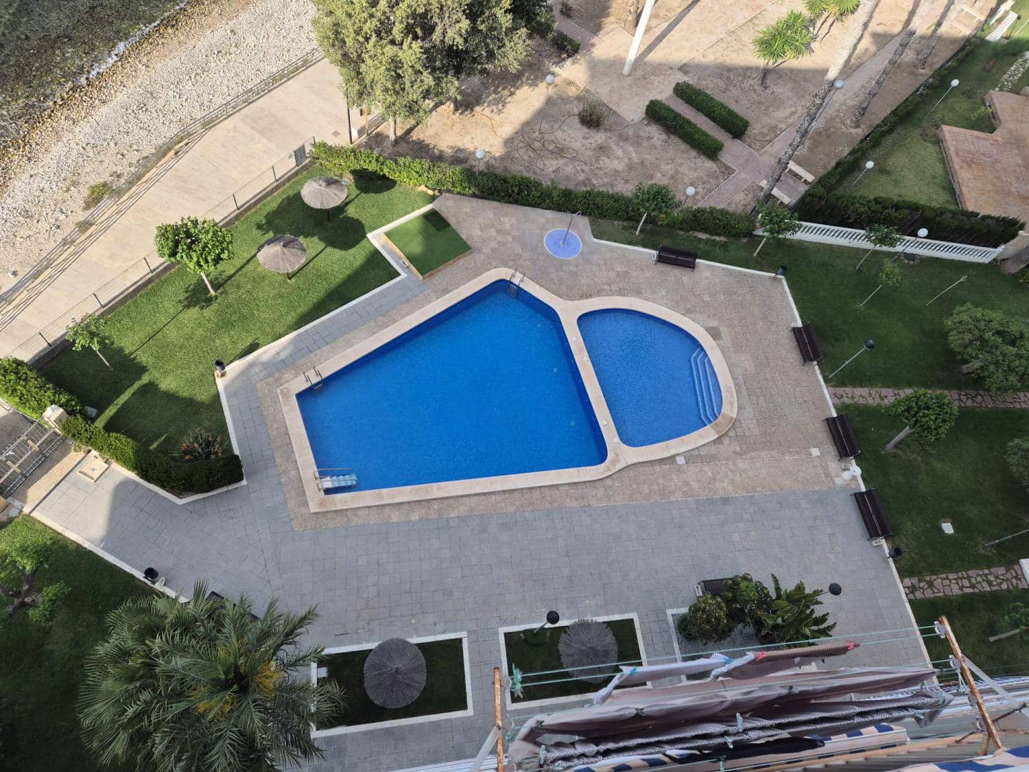 2 bedroom Flat for sale in El Campello - € 385,000 (Ref: 9848998)