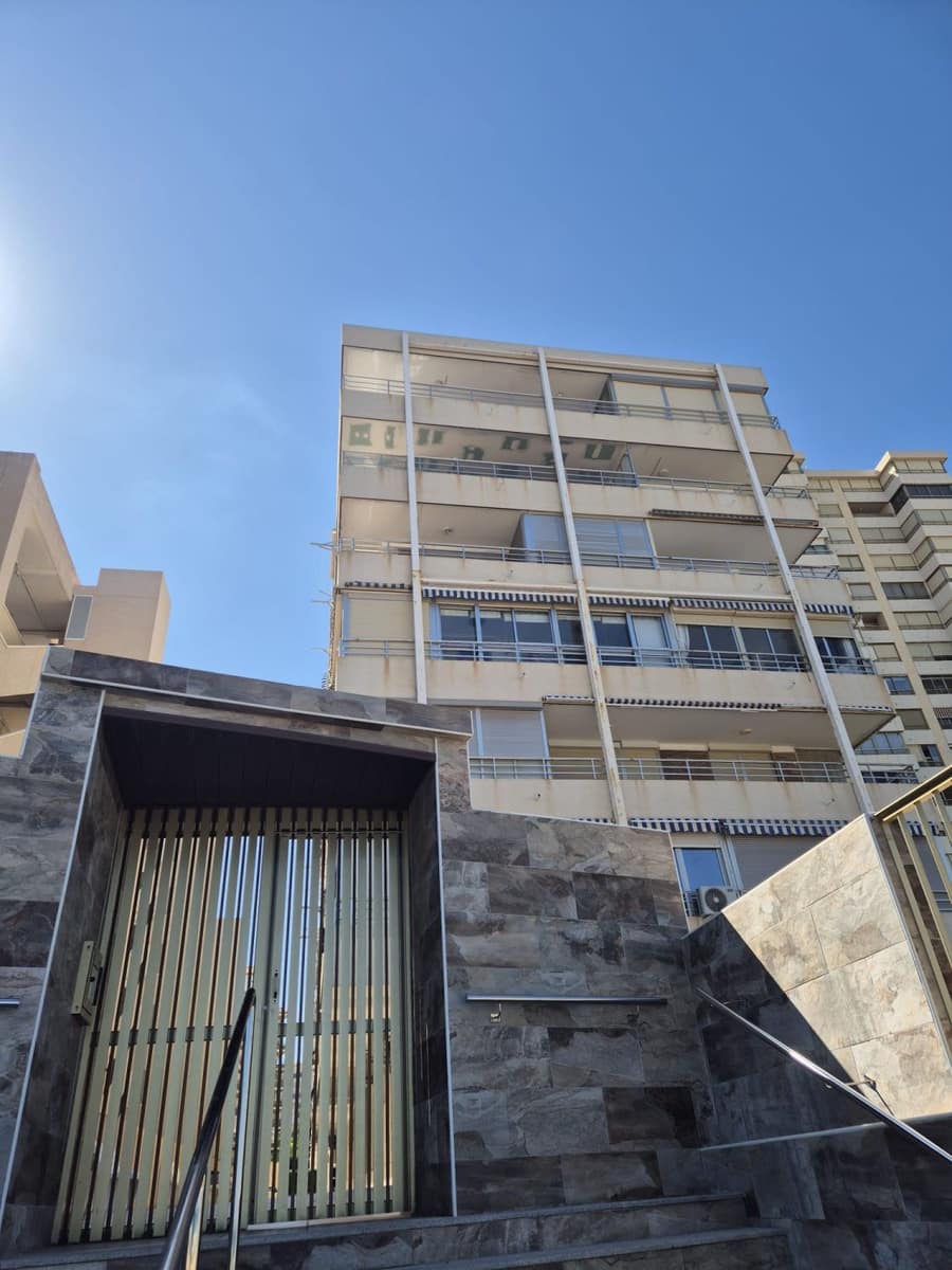 2 bedroom Flat for sale in El Campello - € 260,000 (Ref: 9864032)