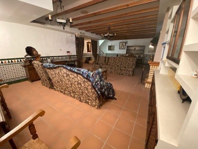 5 quarto Moradia para venda em Matola com piscina garagem - 462 000 € (Ref: 9367832)