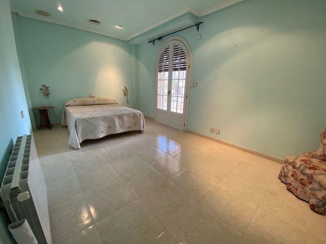 5 quarto Moradia para venda em Matola com piscina garagem - 462 000 € (Ref: 9367832)