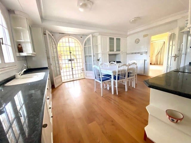 5 quarto Moradia para venda em Matola com piscina garagem - 462 000 € (Ref: 9367832)