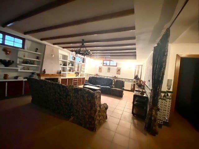 5 quarto Moradia para venda em Matola com piscina garagem - 462 000 € (Ref: 9367832)