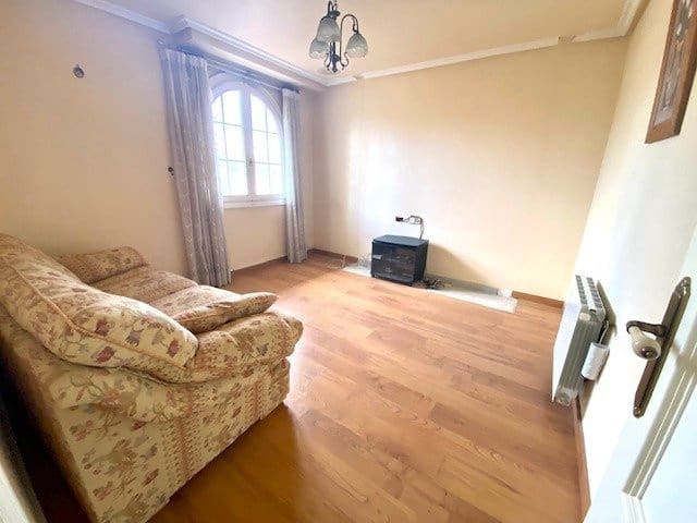 5 quarto Moradia para venda em Matola com piscina garagem - 462 000 € (Ref: 9367832)