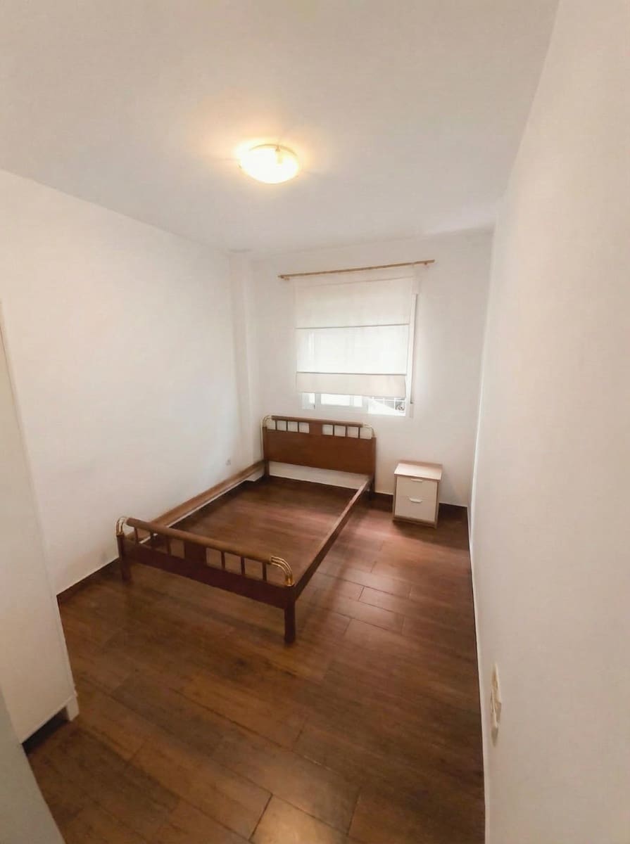 3 soverom Leilighet til leie i Elche / Elx - € 950 (Ref: 9367833)