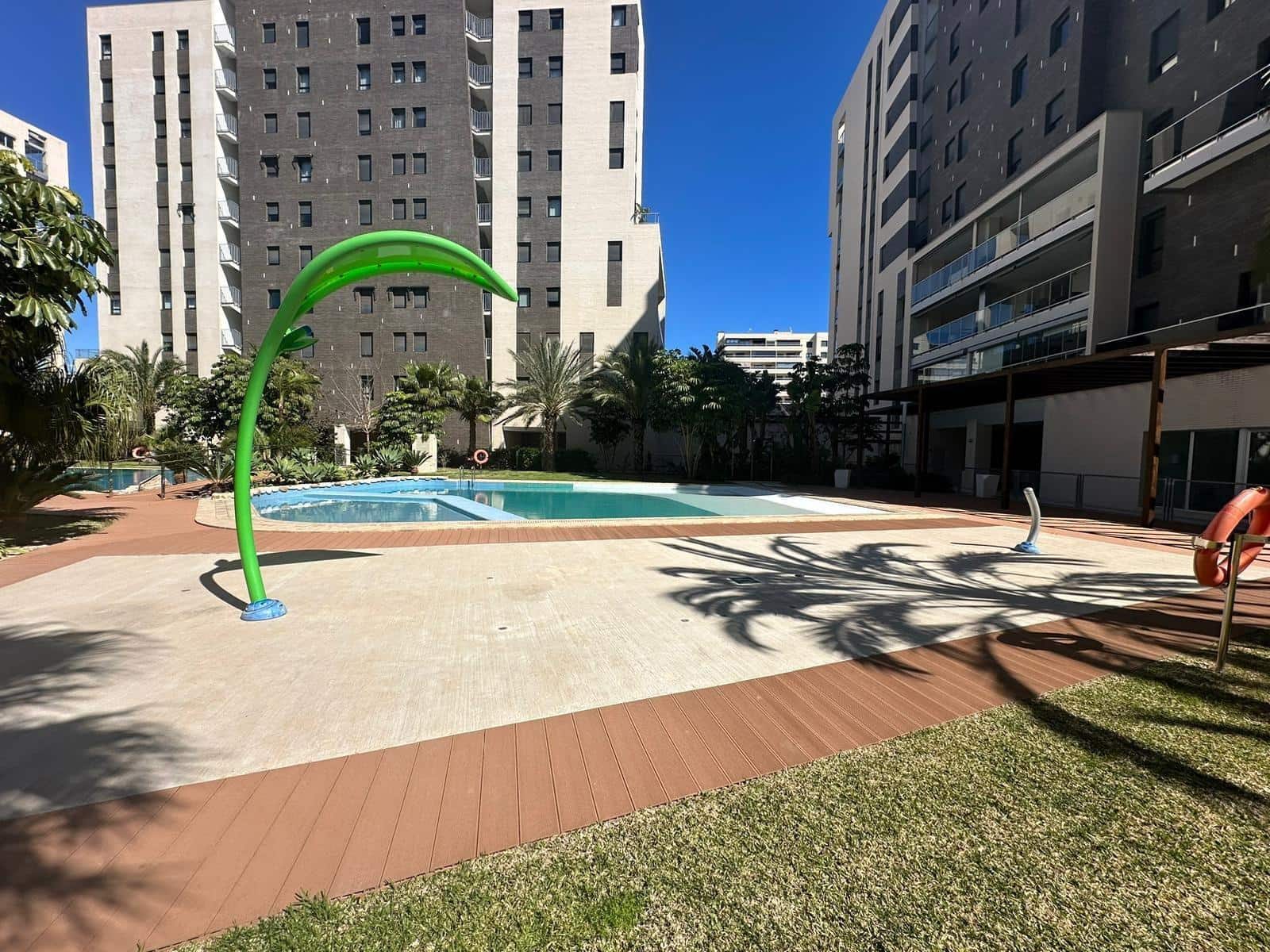 3 sovrum Lägenhet till salu i San Juan de Alicante / Sant Joan d'Alacant med pool - 490 000 € (Ref: 9367838)