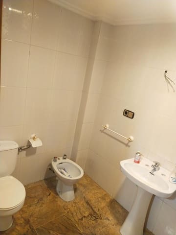 3 makuuhuone Kaupallinen vuokrattavana paikassa Elche / Elx - 450 € (Ref: 9367843)