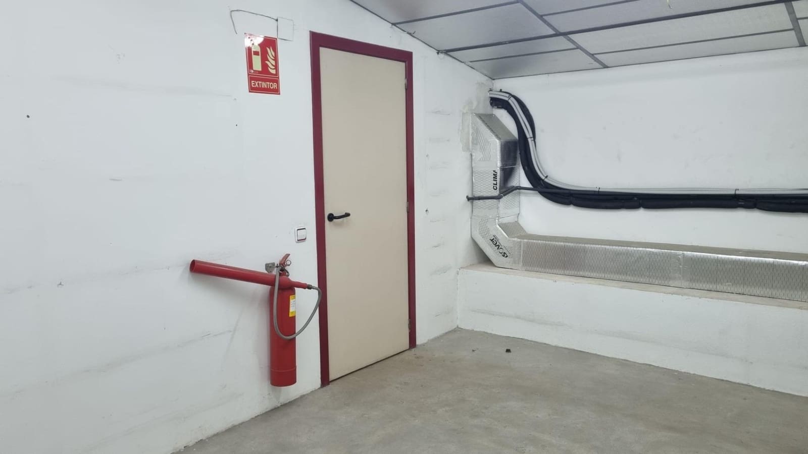 Bedrift til leie i Elche / Elx - € 700 (Ref: 9367846)