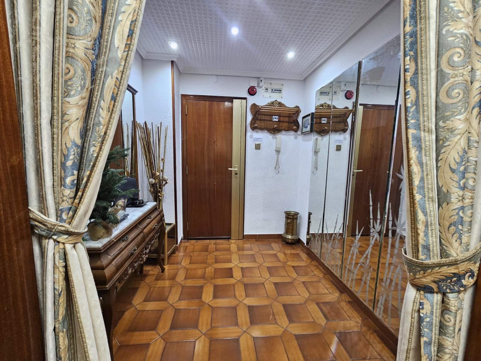 4 soverom Leilighet til salgs i Elche / Elx med garasje - € 260 000 (Ref: 9367848)