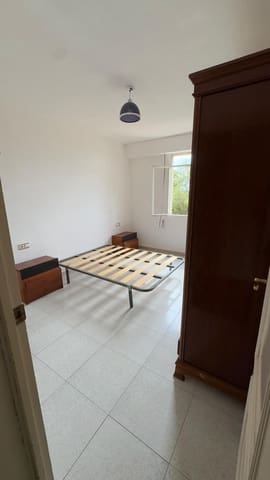 3 soveværelse Lejlighed til salg i Juan XXIII, Alicante by - € 115.000 (Ref: 9367851)