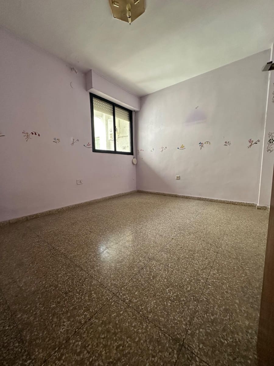 4 chambre Appartement à vendre à Elda - 59 000 € (Ref: 9367853)