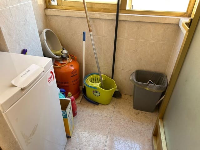 2 soveværelse Lejlighed til salg i Centro, Elche / Elx - € 150.000 (Ref: 9367856)