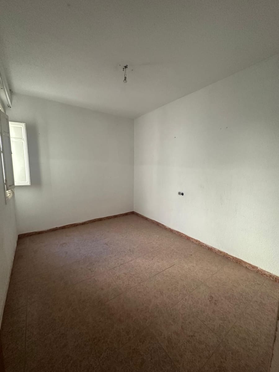 3 soverom Leilighet til salgs i Aspe - € 60 000 (Ref: 9367861)