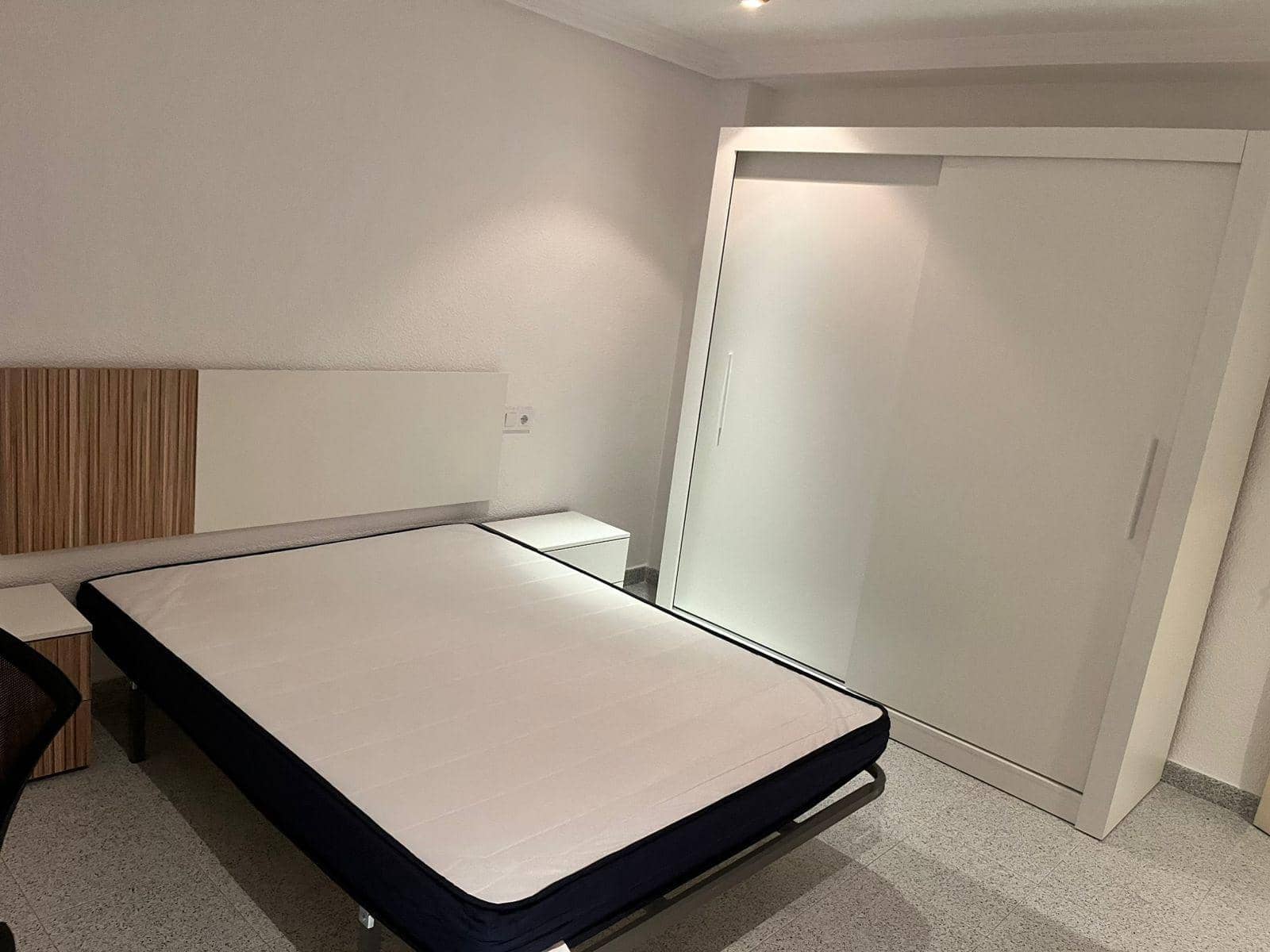4 camera da letto Appartamento da affittare in Elche / Elx - 320 € (Rif: 9367862)