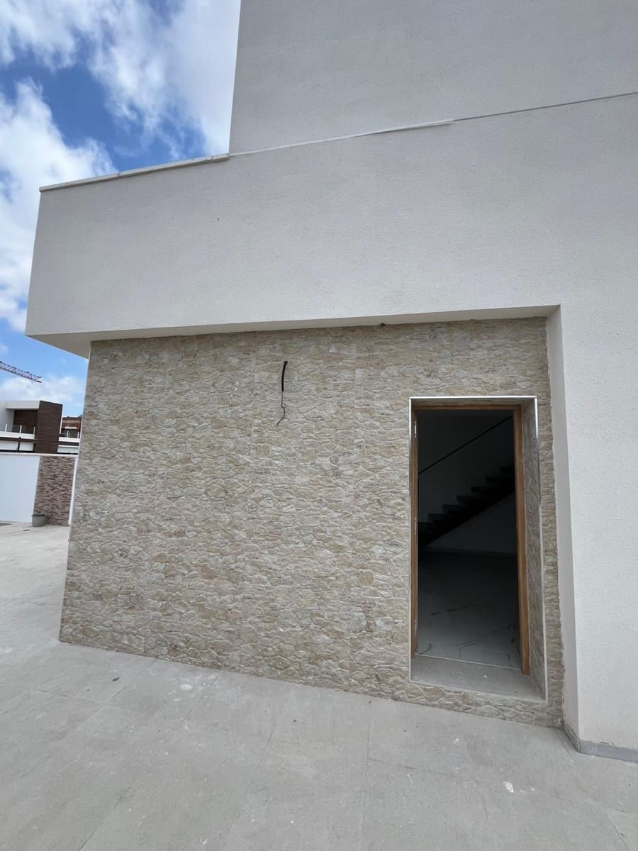 3 sypialnia Willa na sprzedaż w Daya Nueva - 299 900 € (Ref: 9367864)