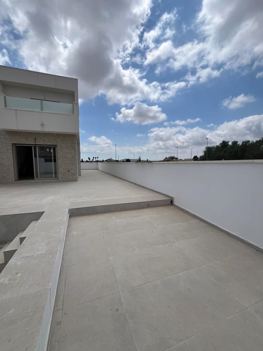 3 sypialnia Willa na sprzedaż w Daya Nueva - 299 900 € (Ref: 9367864)