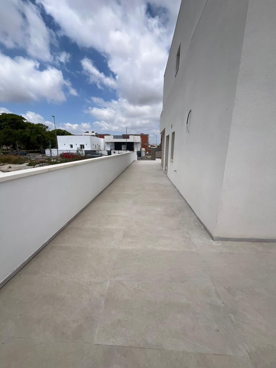 3 sypialnia Willa na sprzedaż w Daya Nueva - 299 900 € (Ref: 9367864)