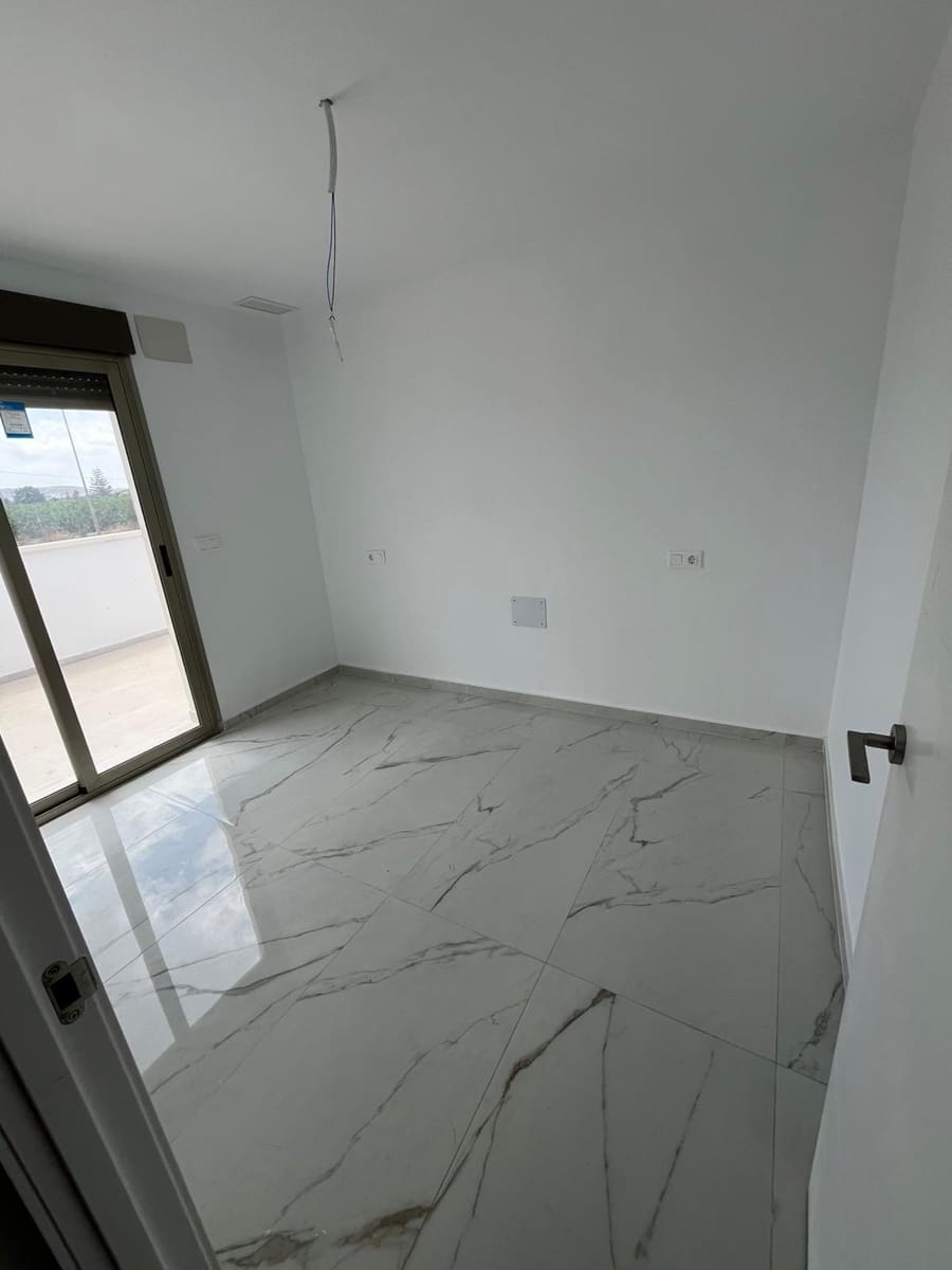 3 sypialnia Willa na sprzedaż w Daya Nueva - 299 900 € (Ref: 9367864)