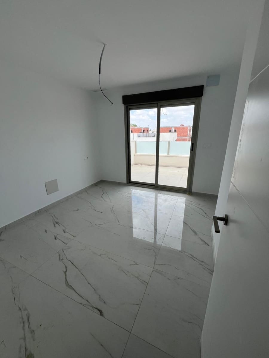 3 sypialnia Willa na sprzedaż w Daya Nueva - 299 900 € (Ref: 9367864)