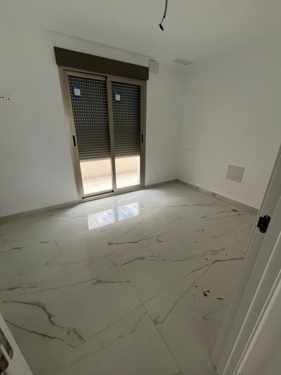 3 sypialnia Willa na sprzedaż w Daya Nueva - 299 900 € (Ref: 9367864)