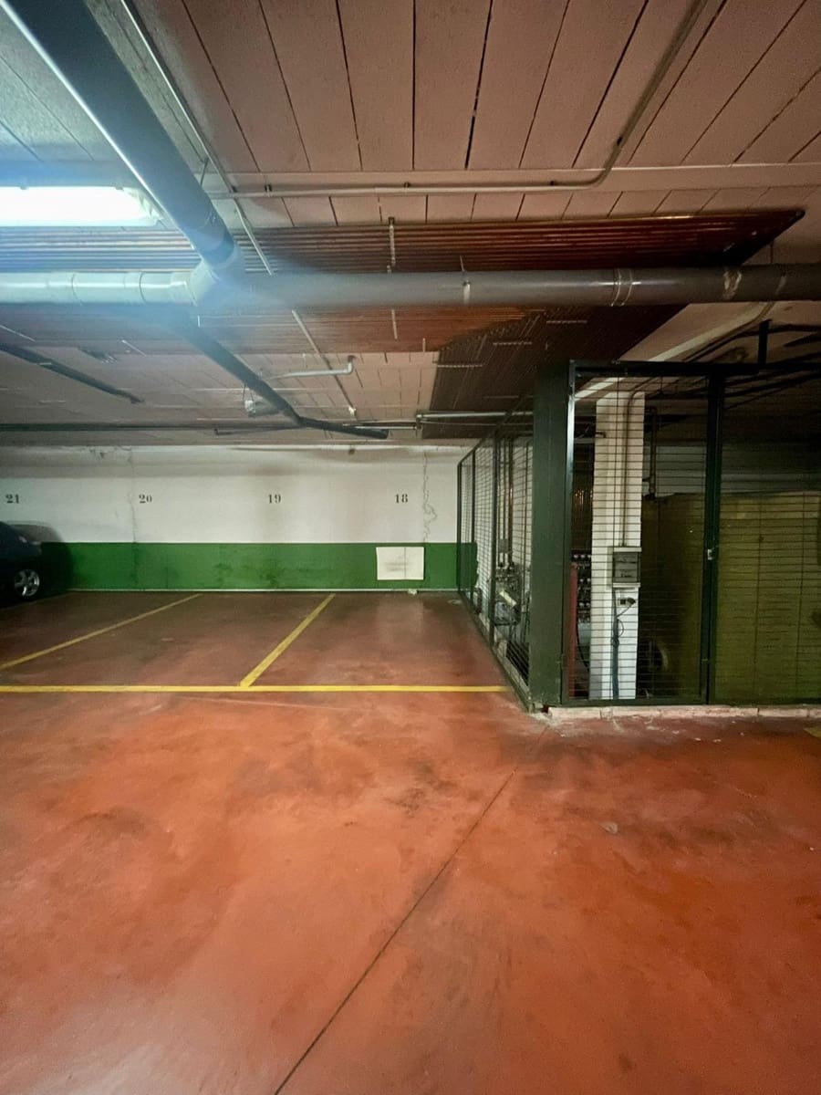 3 sypialnia Mieszkanie do wynajęcia w Elche / Elx z garażem - 850 € (Ref: 9367869)