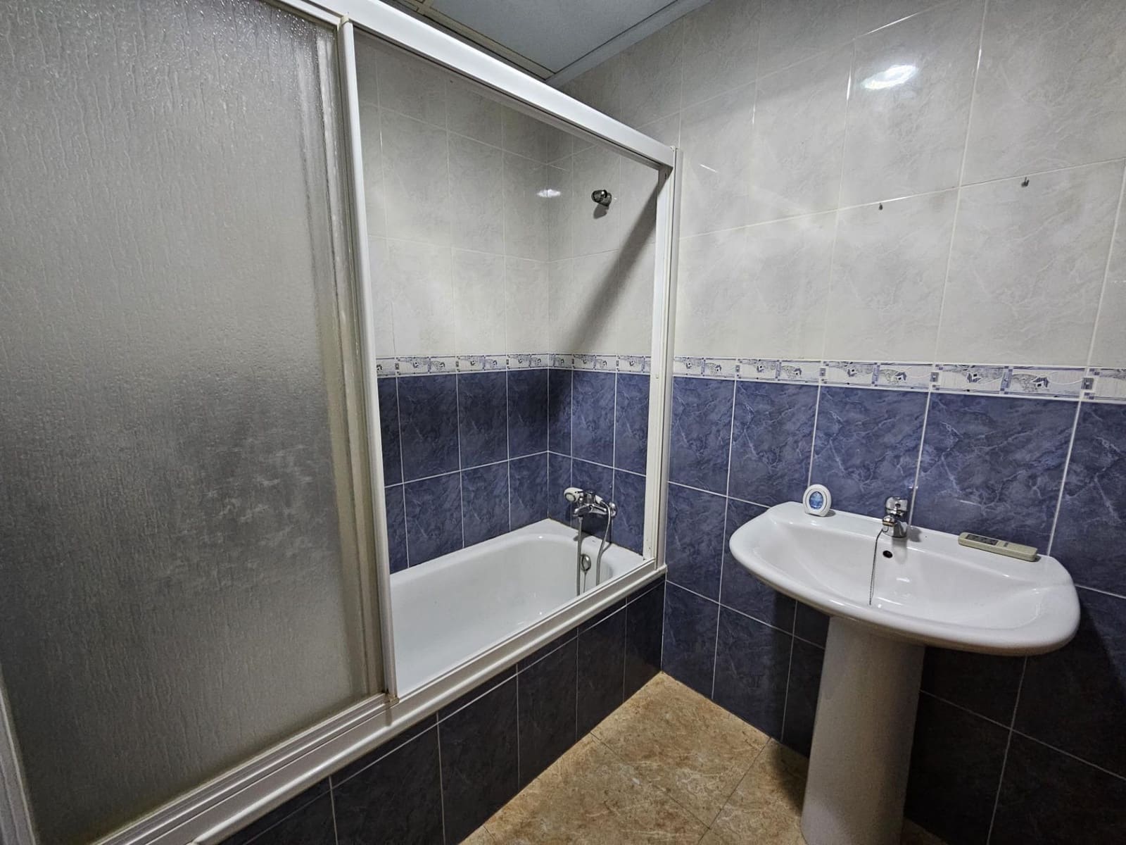 3 sypialnia Mieszkanie do wynajęcia w Elche / Elx z garażem - 850 € (Ref: 9367869)